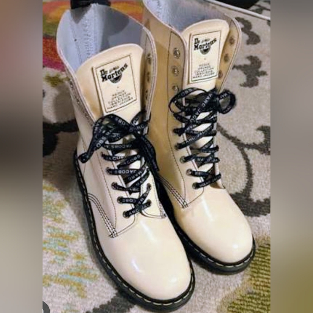 Dr. Martens X Marc Jacobs Redux Grunge Collection Vanilla 1490 Limited Edition